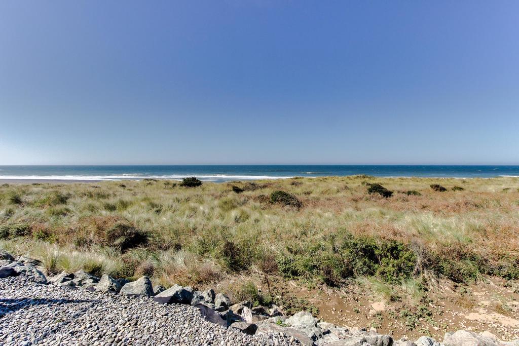 Beachinn Gold Beach Exterior photo